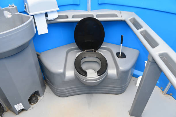 Portable Toilet Options We Offer in Danielson, CT
